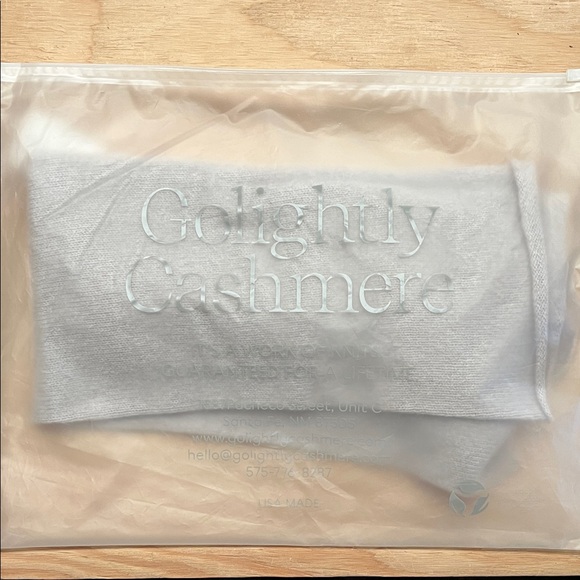 Golightly gaitor Cashmere Gray Scarf - Picture 1 of 3